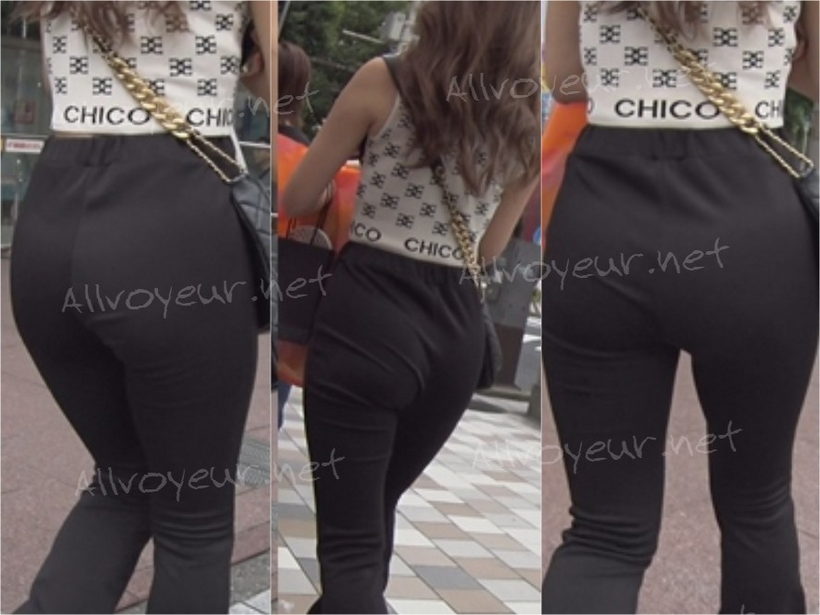 【黒パンのモデル体型】 セクシーギャル ＊ スタイル抜群のエロい下半身で街歩き ♪