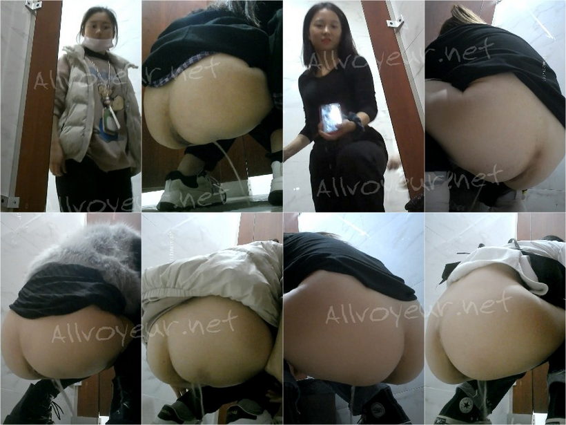 Asian Beauties Peeing